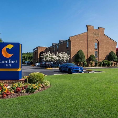 Comfort Inn Newport News - Hampton I-64 Buitenkant foto