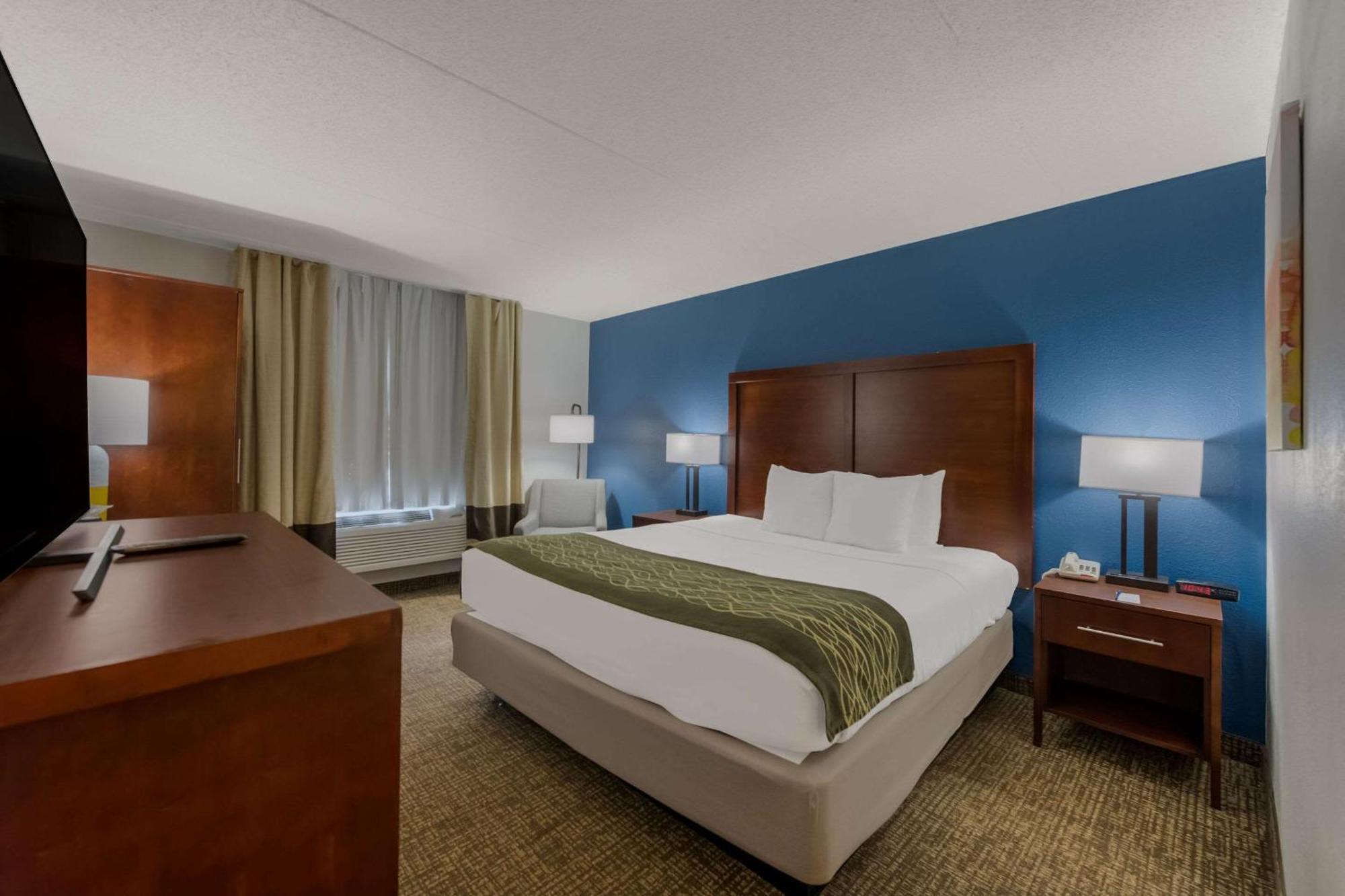 Comfort Inn Newport News - Hampton I-64 Buitenkant foto