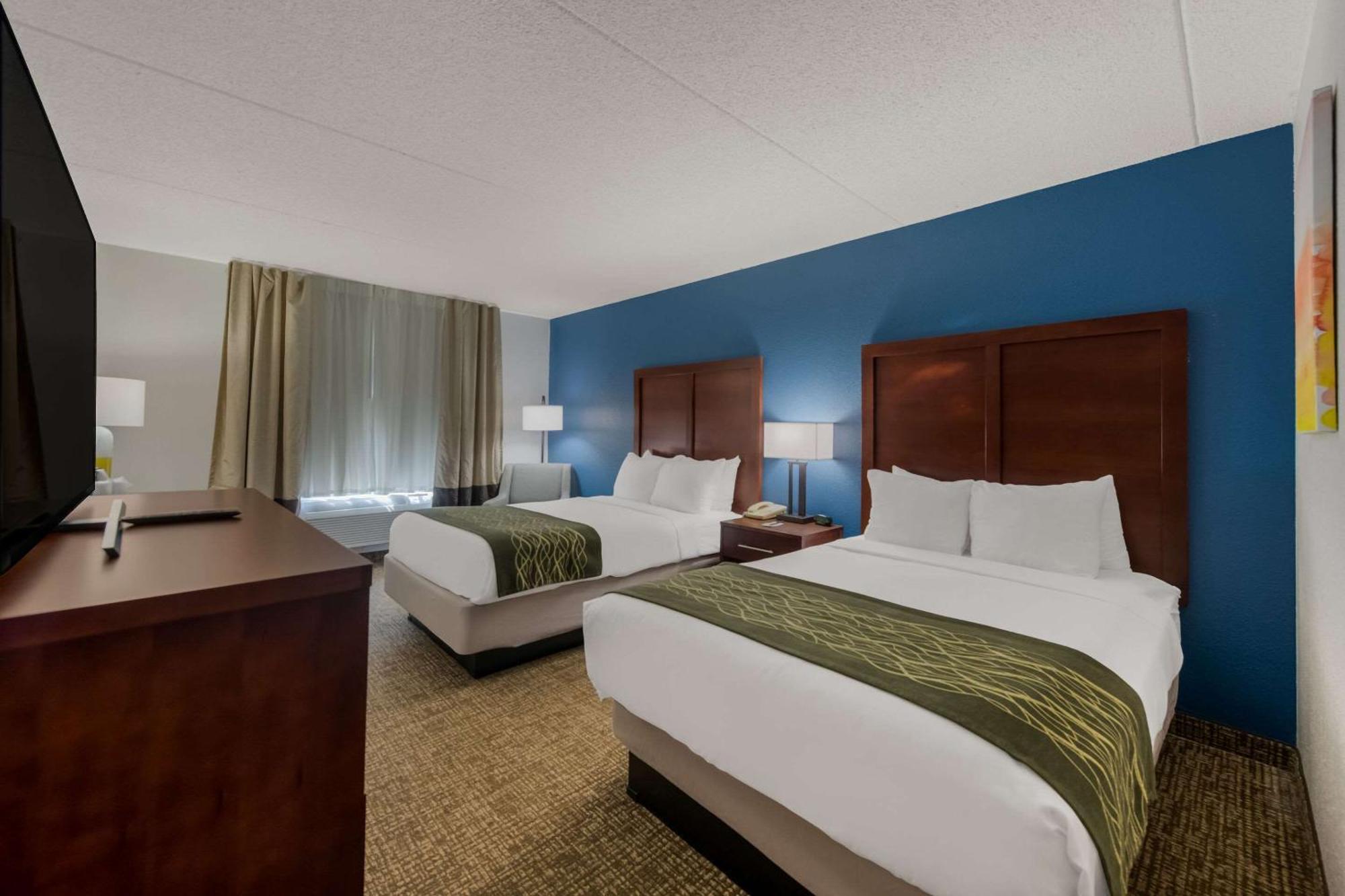 Comfort Inn Newport News - Hampton I-64 Buitenkant foto