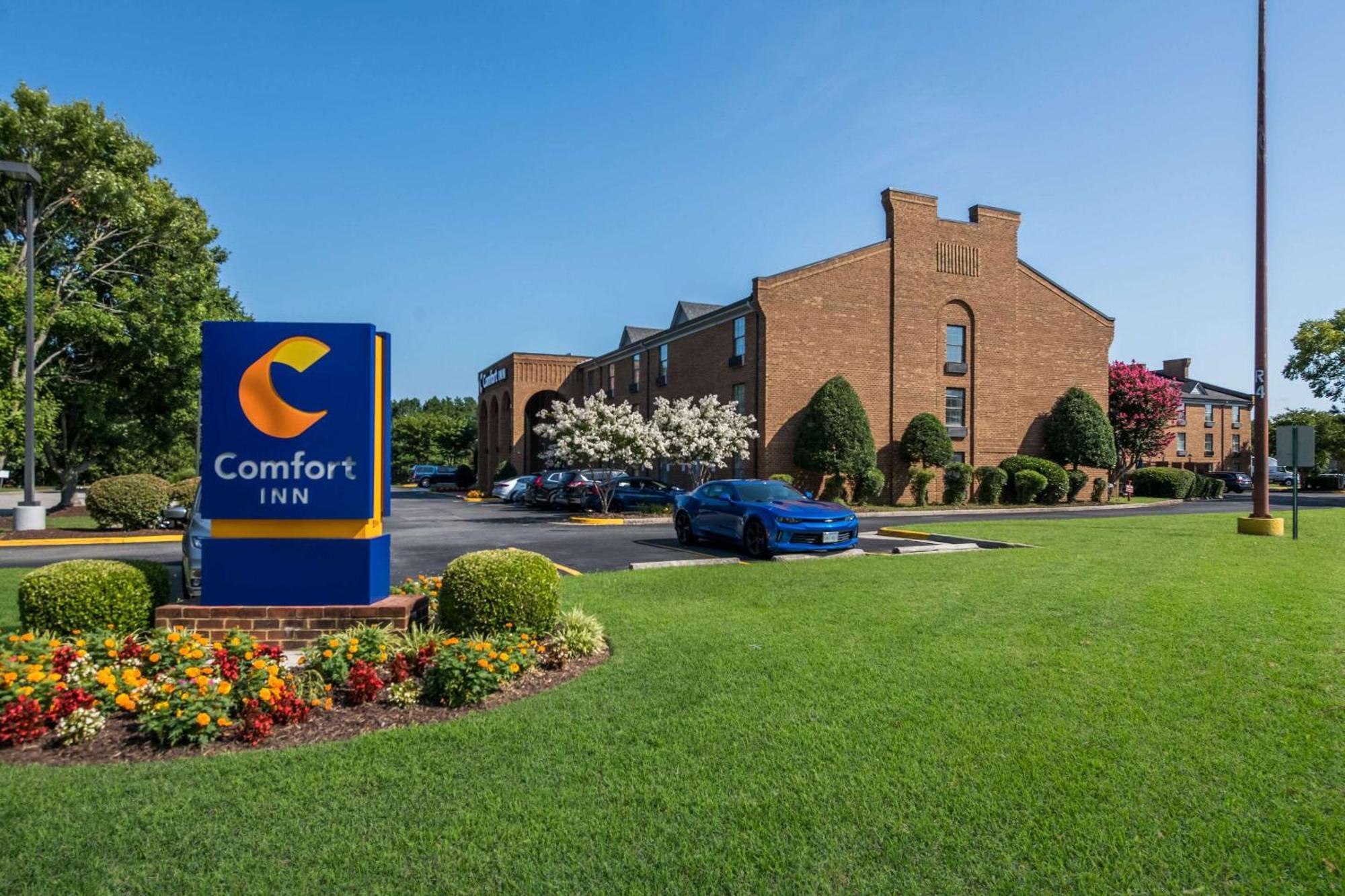 Comfort Inn Newport News - Hampton I-64 Buitenkant foto