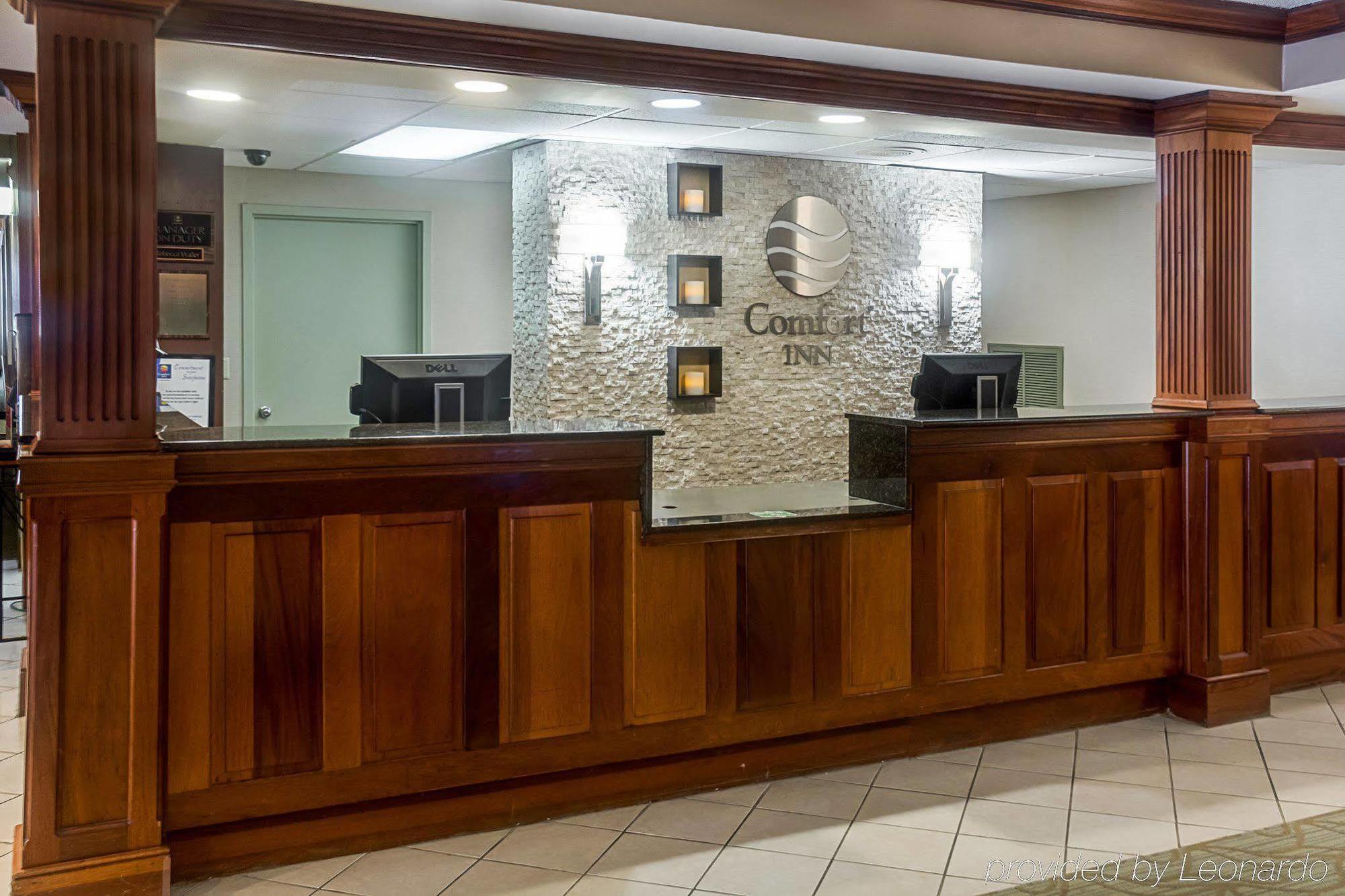 Comfort Inn Newport News - Hampton I-64 Buitenkant foto