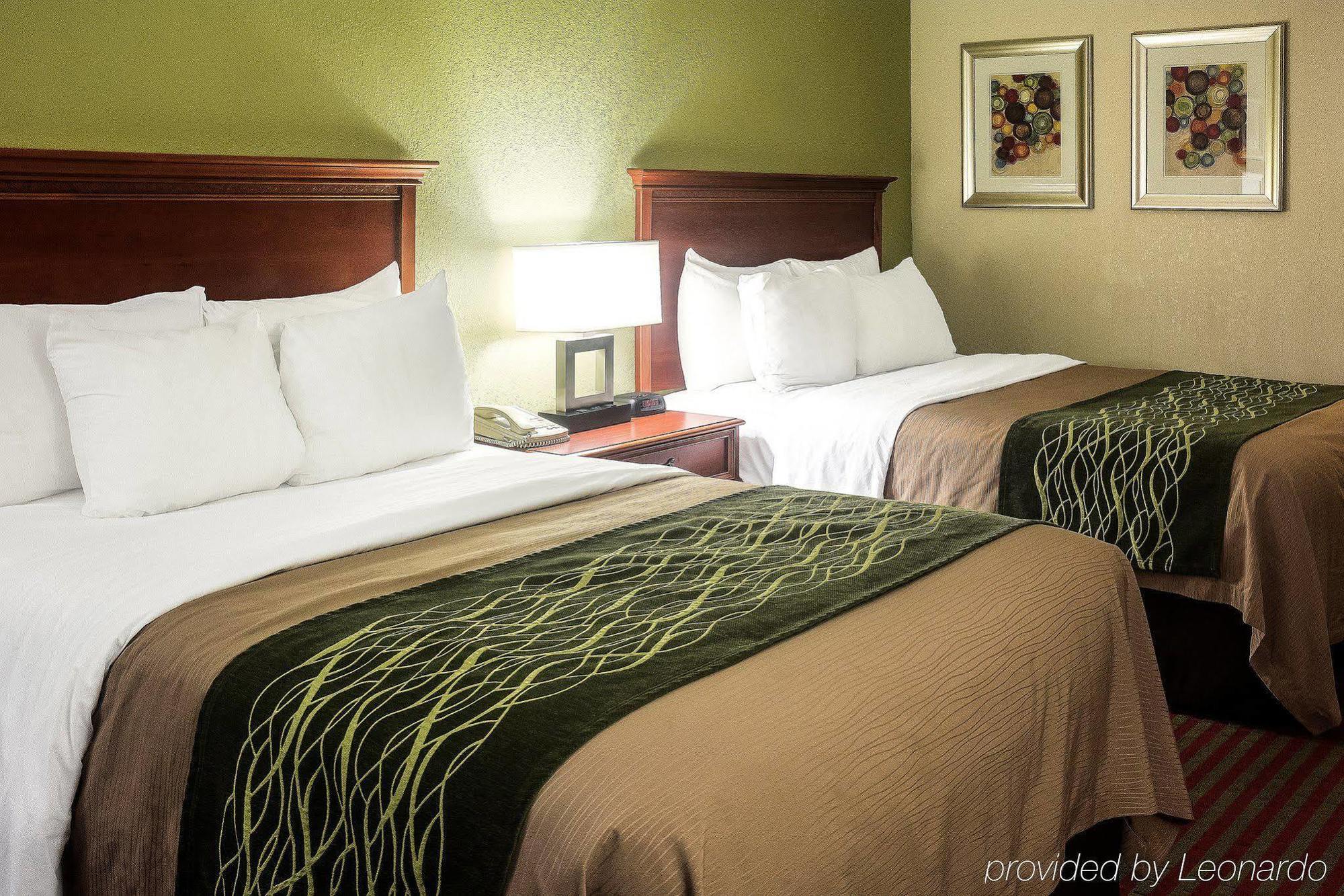 Comfort Inn Newport News - Hampton I-64 Buitenkant foto
