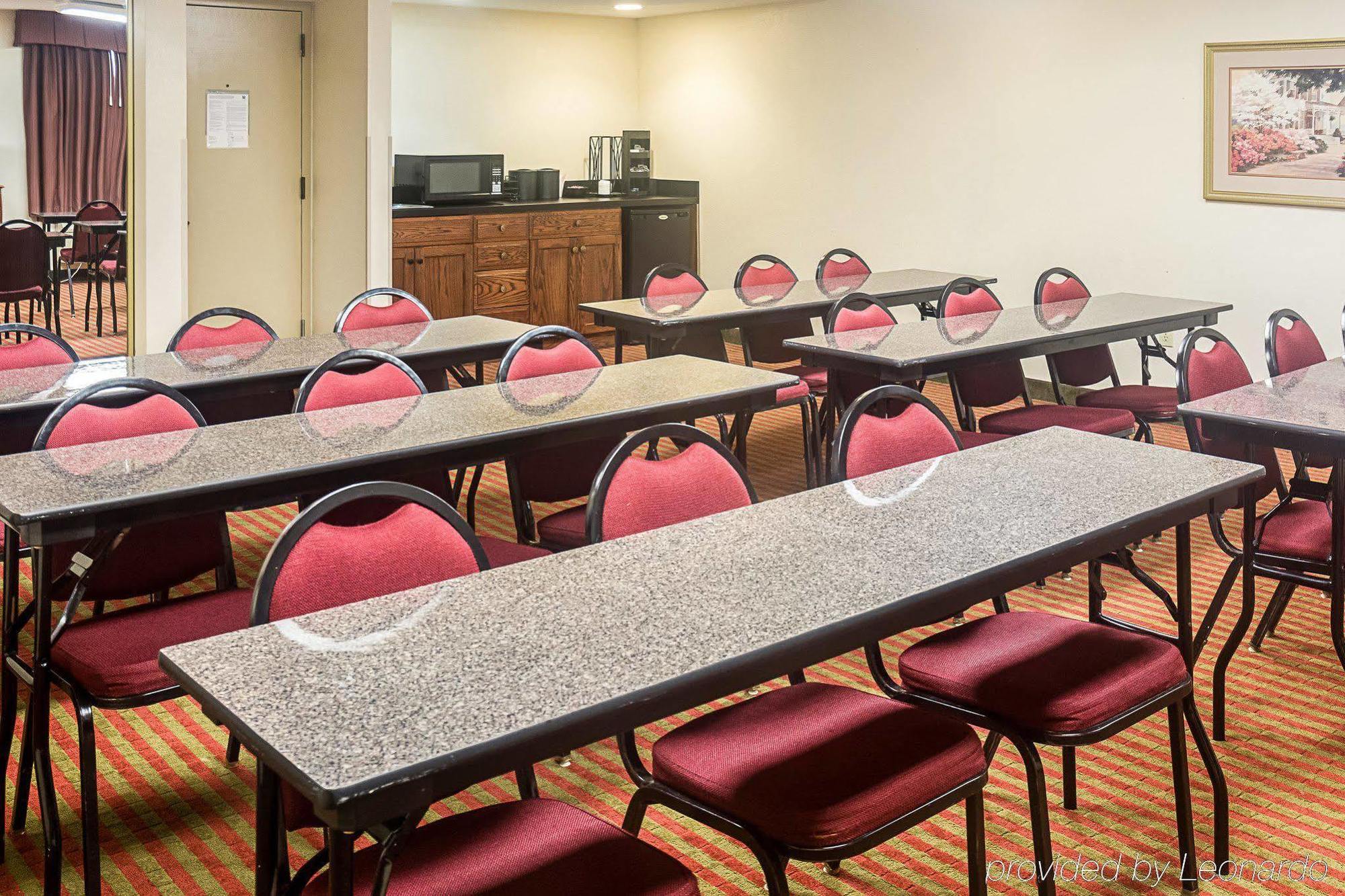Comfort Inn Newport News - Hampton I-64 Buitenkant foto